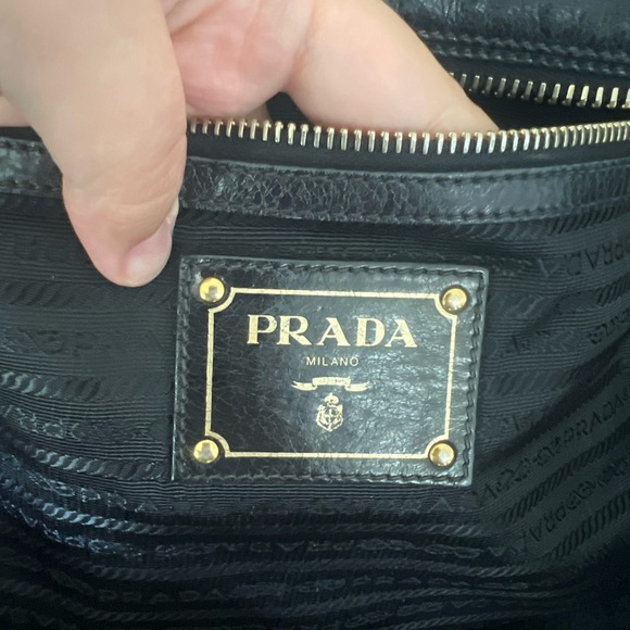 Prada Vitello handbag satchel leather black - Picture 4 of 8